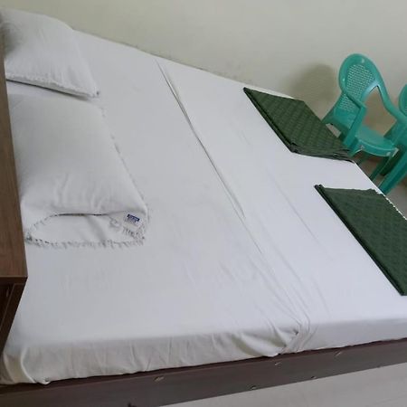 Bssk Comforts Inn Tiruchirappalli Exteriör bild