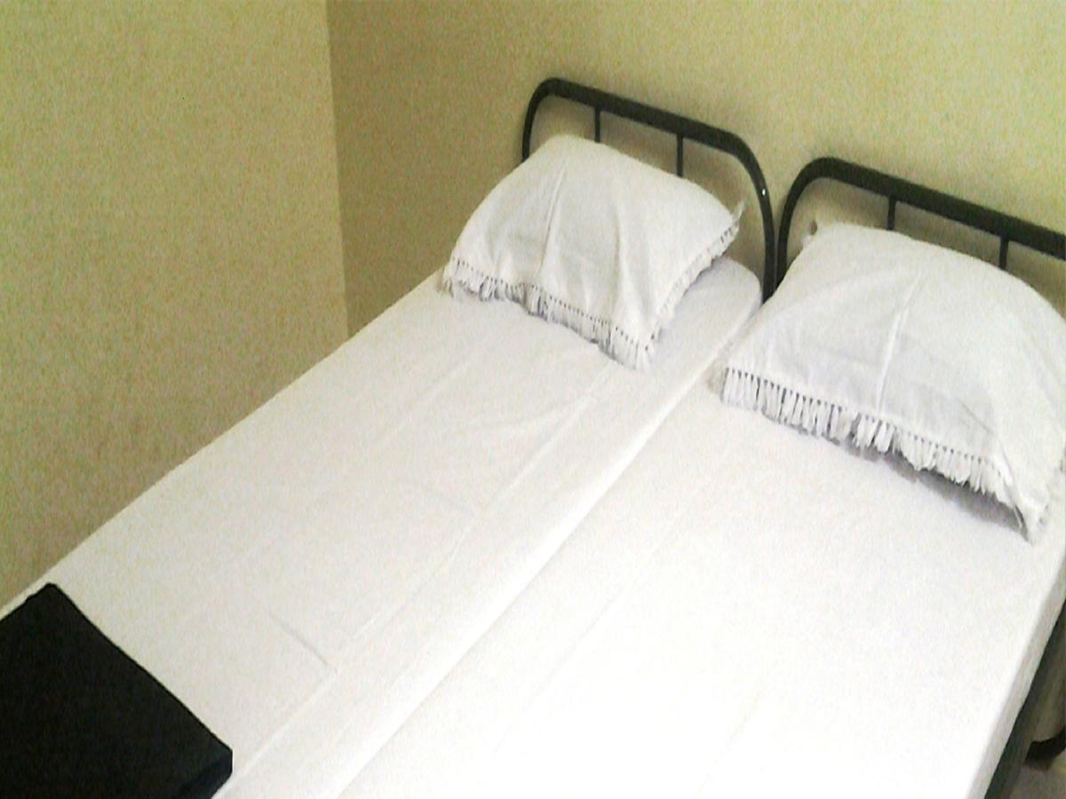 Bssk Comforts Inn Tiruchirappalli Exteriör bild